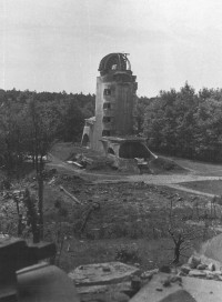 Aufräumarbeiten nach der Zerstörung im 2. Weltkrieg